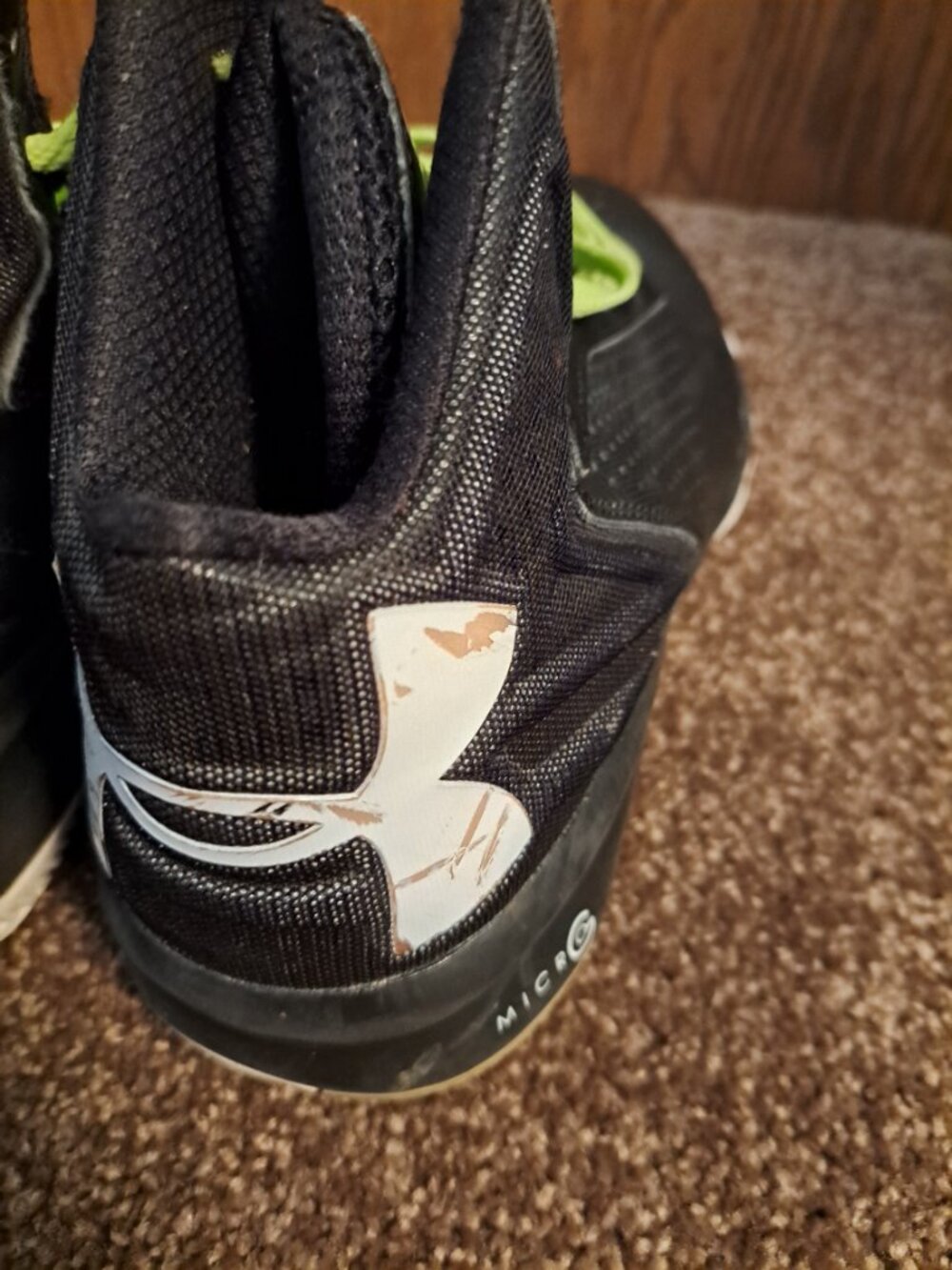 Under Armour micro g high-top basketball sneakers w/ vibrant neon green laces. - Picture 4 of 10